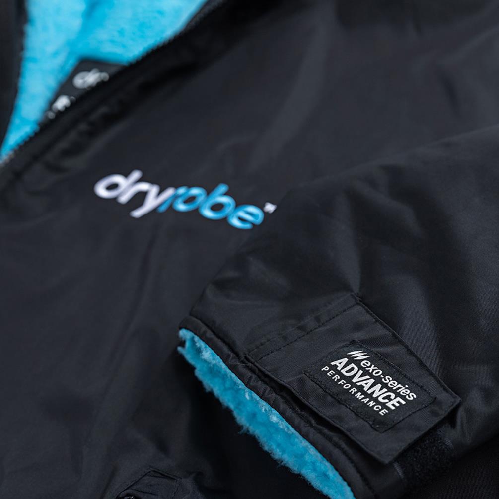 dryrobe Advance Long Sleeve Changing Robe - Black / Blue Extra Image 4